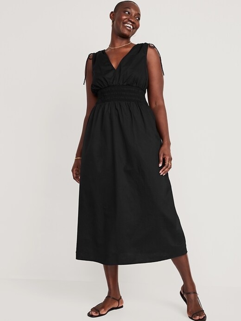 NWT Old Navy Fit & Flare Sleeveless Tie-Shoulder Smocked Maxi Dress Black M